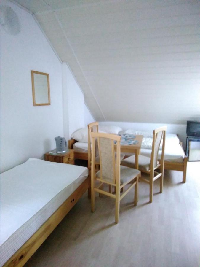 Dom Pod Sosnami Bed & Breakfast Mielno  Luaran gambar