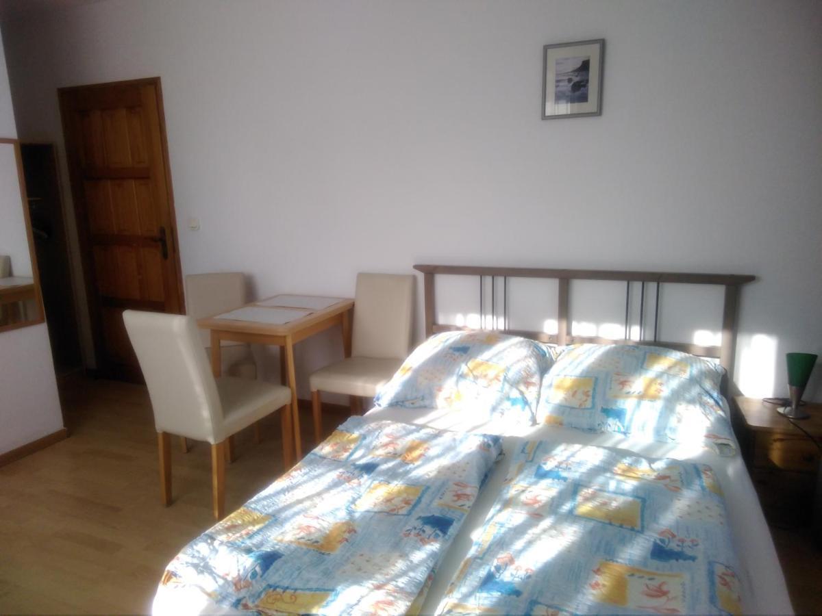 Dom Pod Sosnami Bed & Breakfast Mielno  Luaran gambar